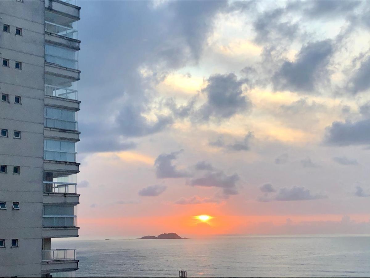 Guaruja Pitangueiras apto na praia Guarujá Exterior foto